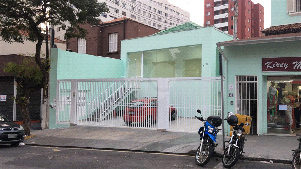 Venha morar em Casa de Vila na Vila Mariana, 2 dormitórios em frente ao Sesc Vila Mariana