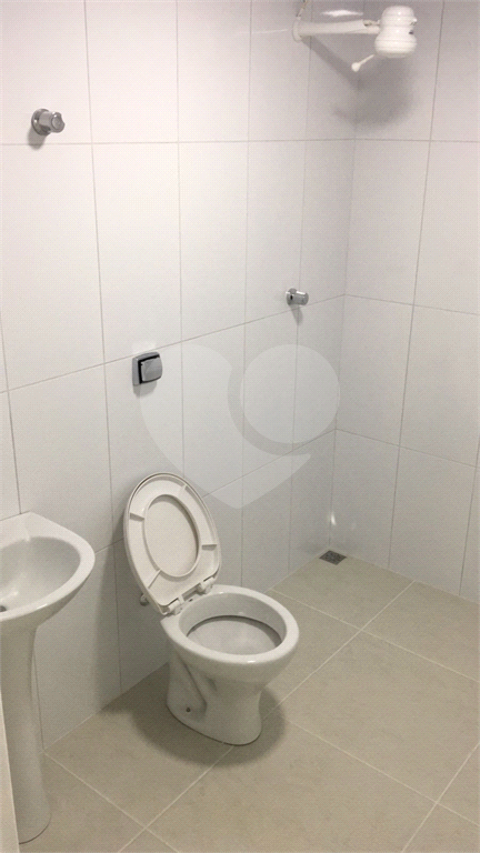 Venha morar em Casa de Vila na Vila Mariana, 2 dormitórios em frente ao Sesc Vila Mariana