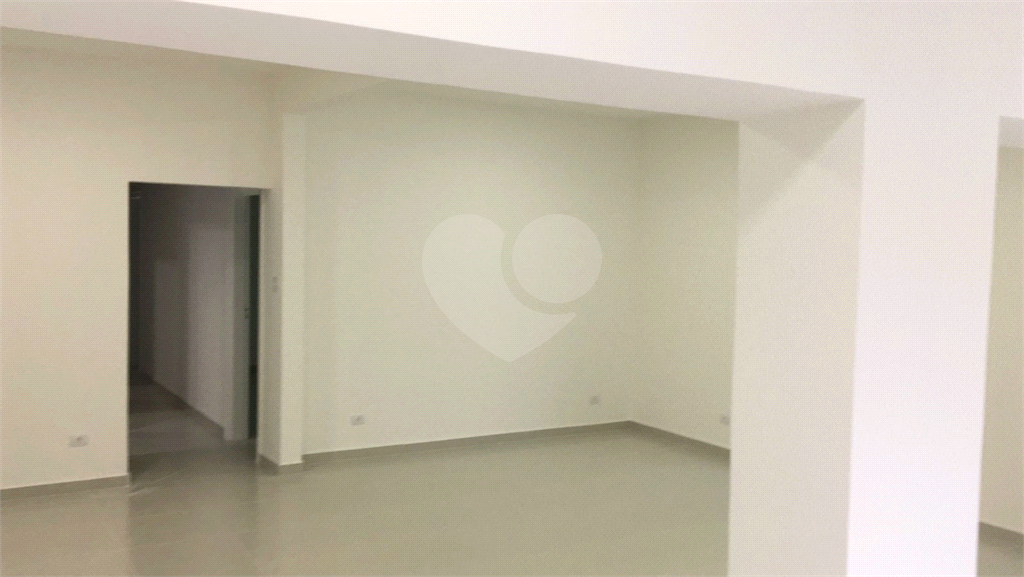 Venha morar em Casa de Vila na Vila Mariana, 2 dormitórios em frente ao Sesc Vila Mariana