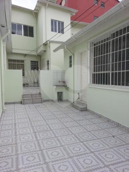 Venha morar em Casa de Vila na Vila Mariana, 2 dormitórios em frente ao Sesc Vila Mariana