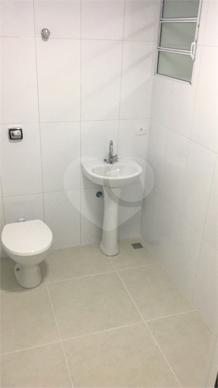 Venha morar em Casa de Vila na Vila Mariana, 2 dormitórios em frente ao Sesc Vila Mariana