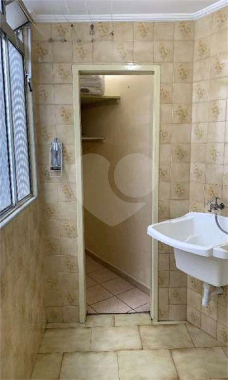 APARTAMENTO em LAPA