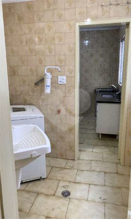 APARTAMENTO em LAPA