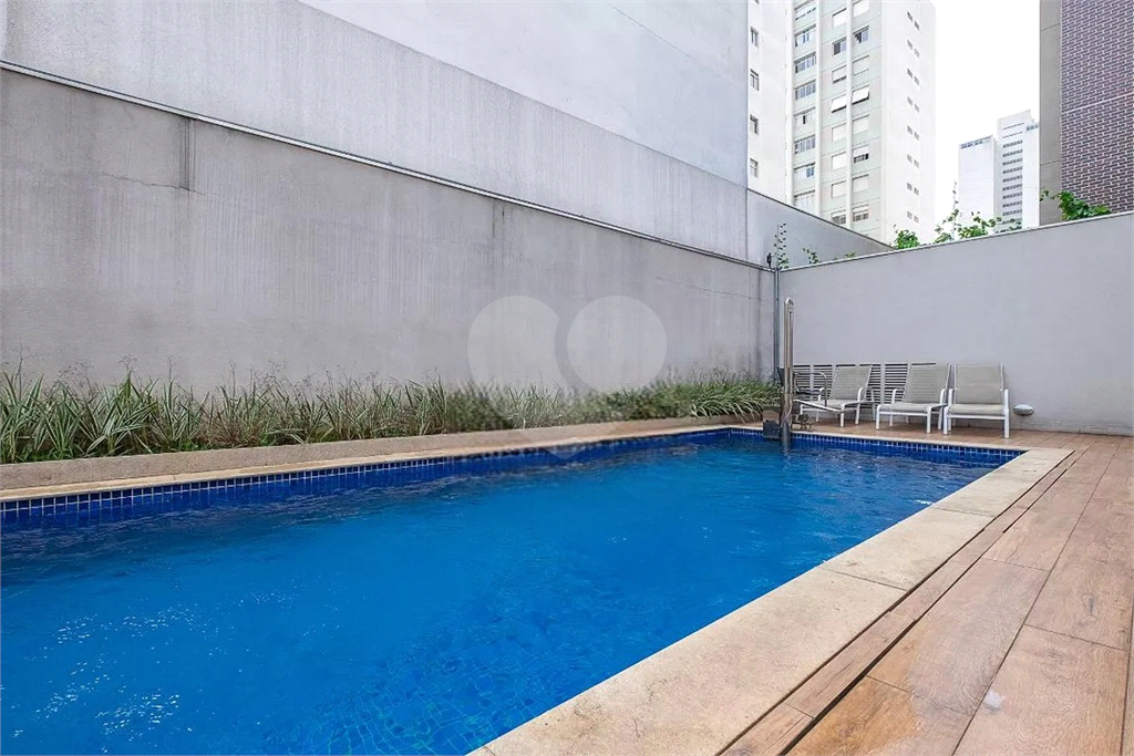 APARTAMENTO em PERDIZES
