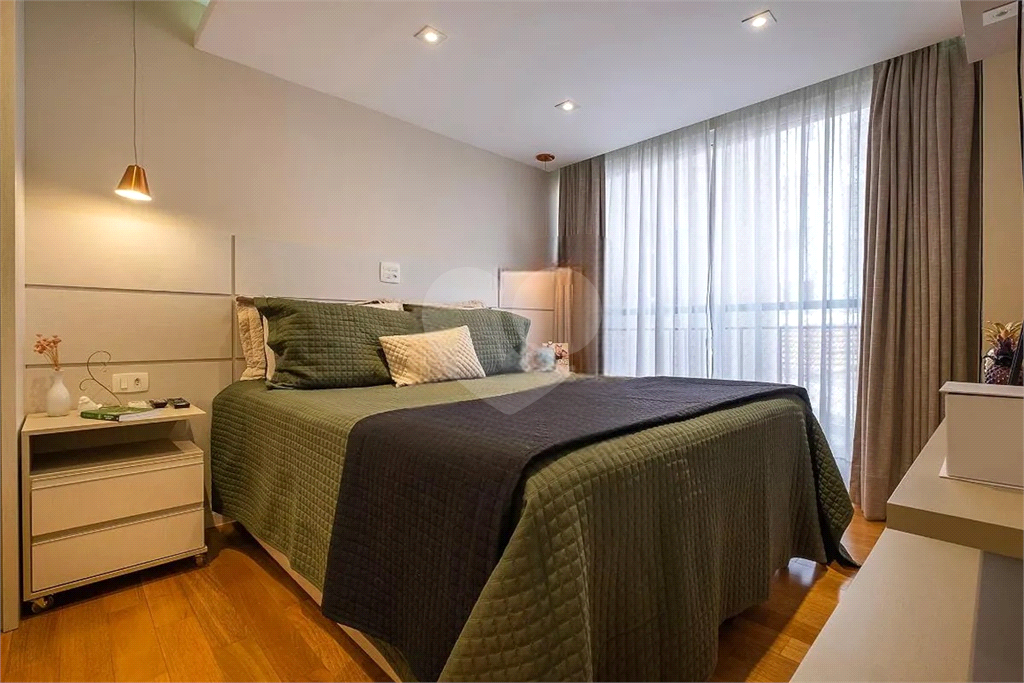APARTAMENTO em PERDIZES