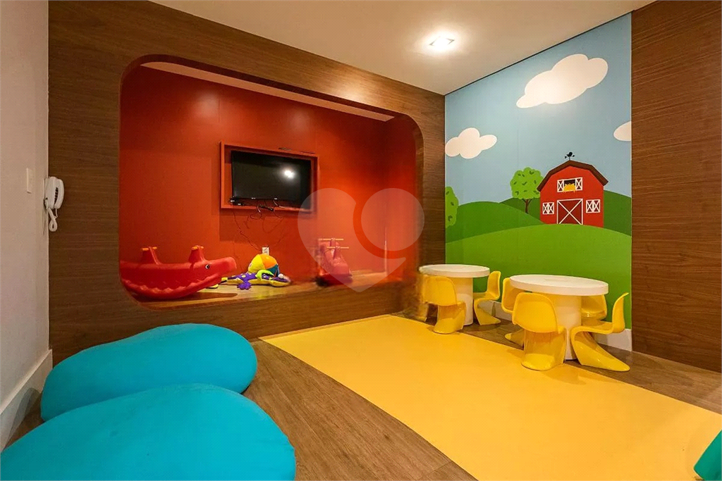 APARTAMENTO em PERDIZES