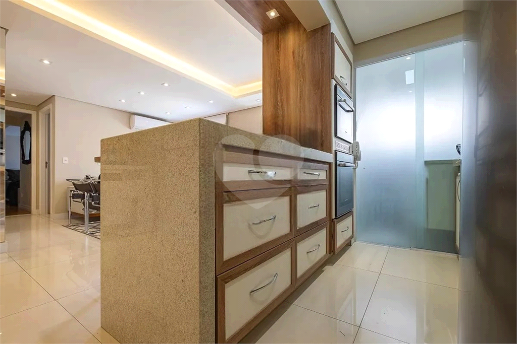 APARTAMENTO em PERDIZES