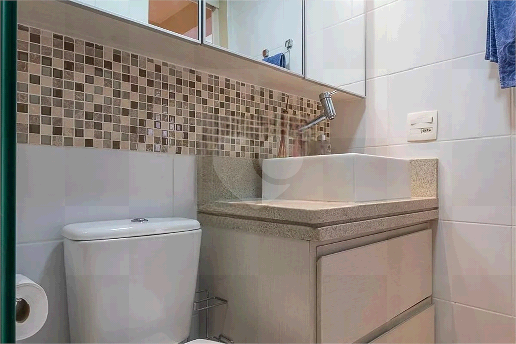 APARTAMENTO em PERDIZES