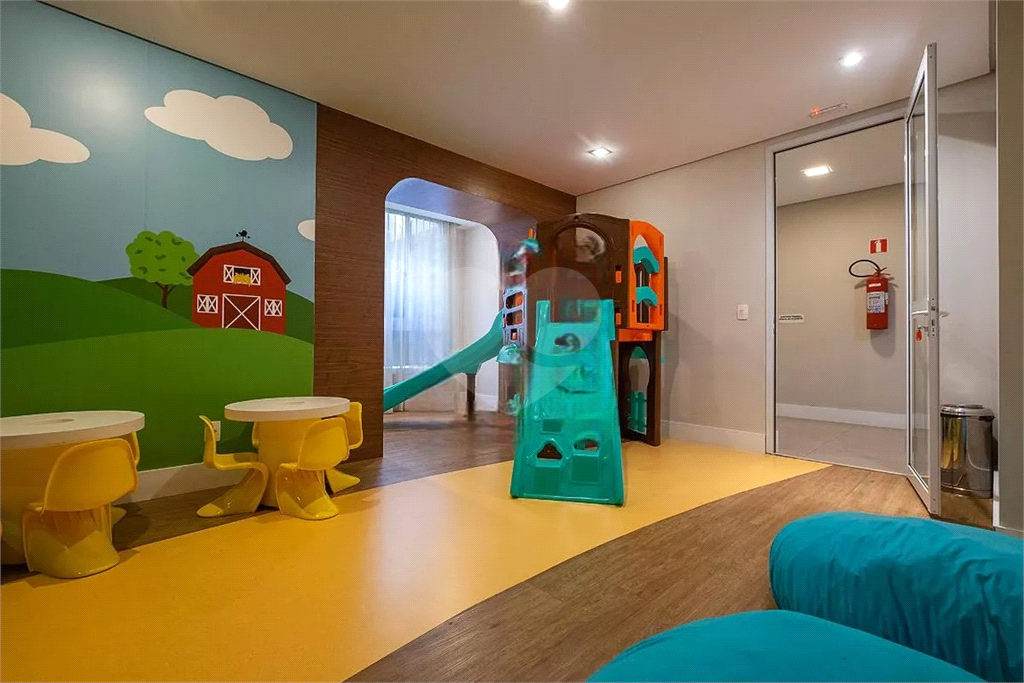 APARTAMENTO em PERDIZES