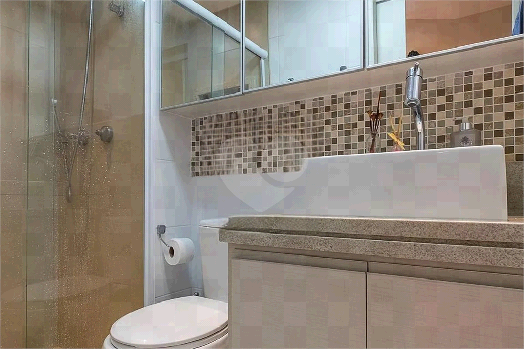 APARTAMENTO em PERDIZES