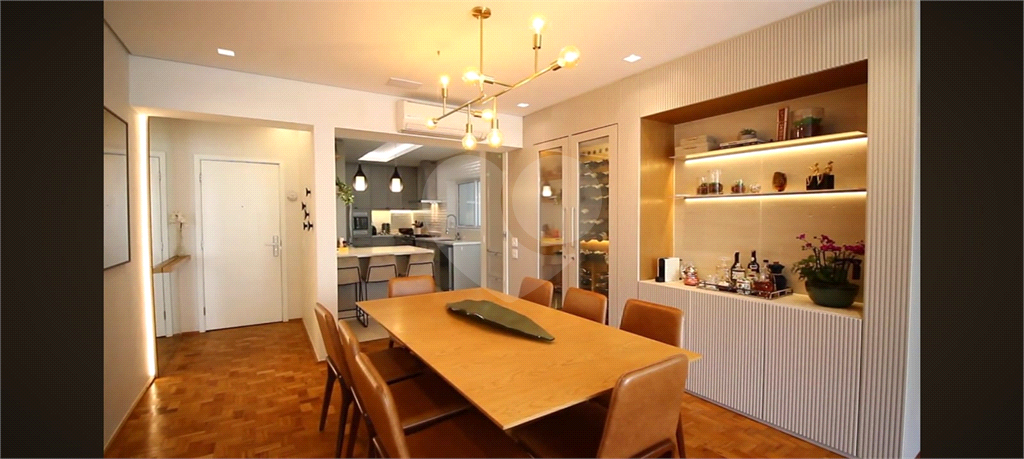 APARTAMENTO em HIGIENÓPOLIS