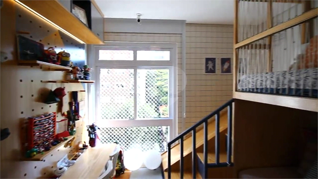 APARTAMENTO em HIGIENÓPOLIS