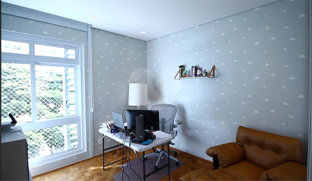 APARTAMENTO em HIGIENÓPOLIS
