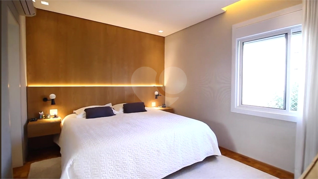 APARTAMENTO em HIGIENÓPOLIS