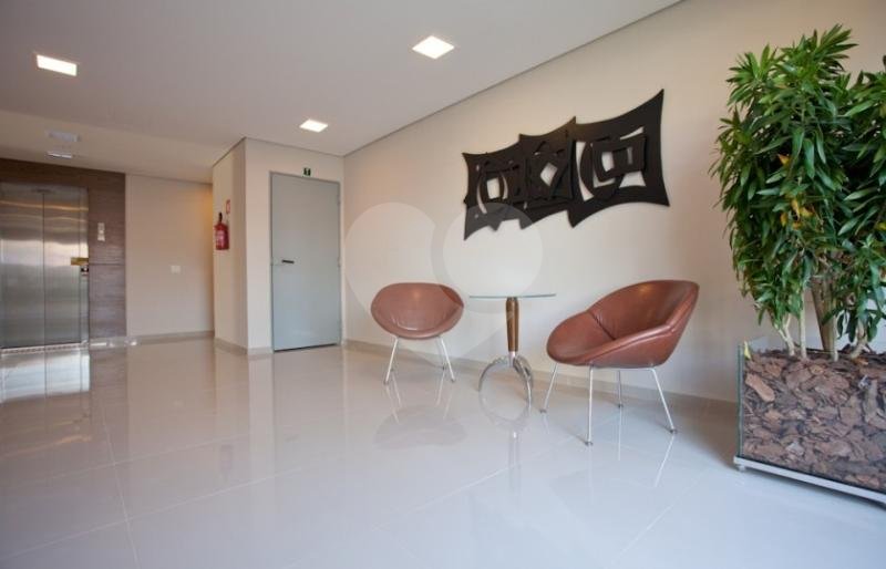 Apartamento com suíte mobiliado oportunidade
