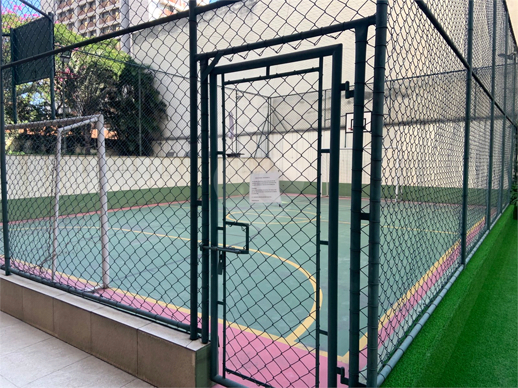 APARTAMENTO em PINHEIROS