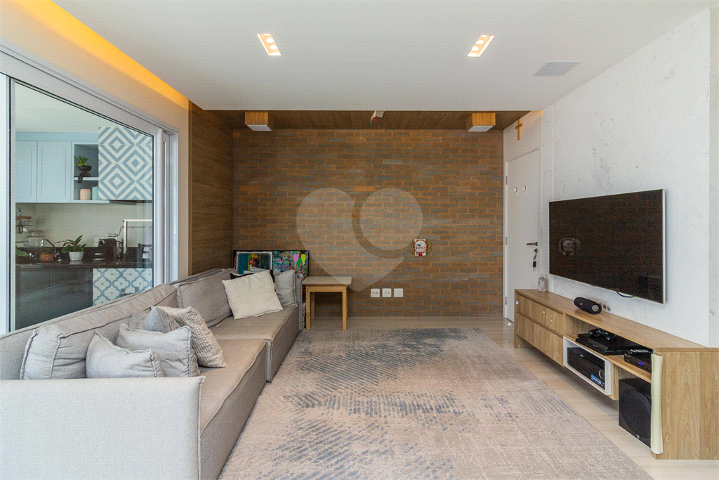 APARTAMENTO em ALTO DE PINHEIROS