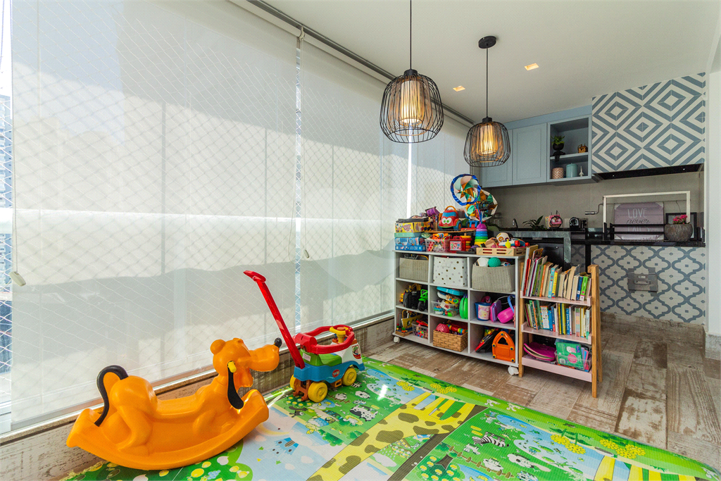 APARTAMENTO em ALTO DE PINHEIROS