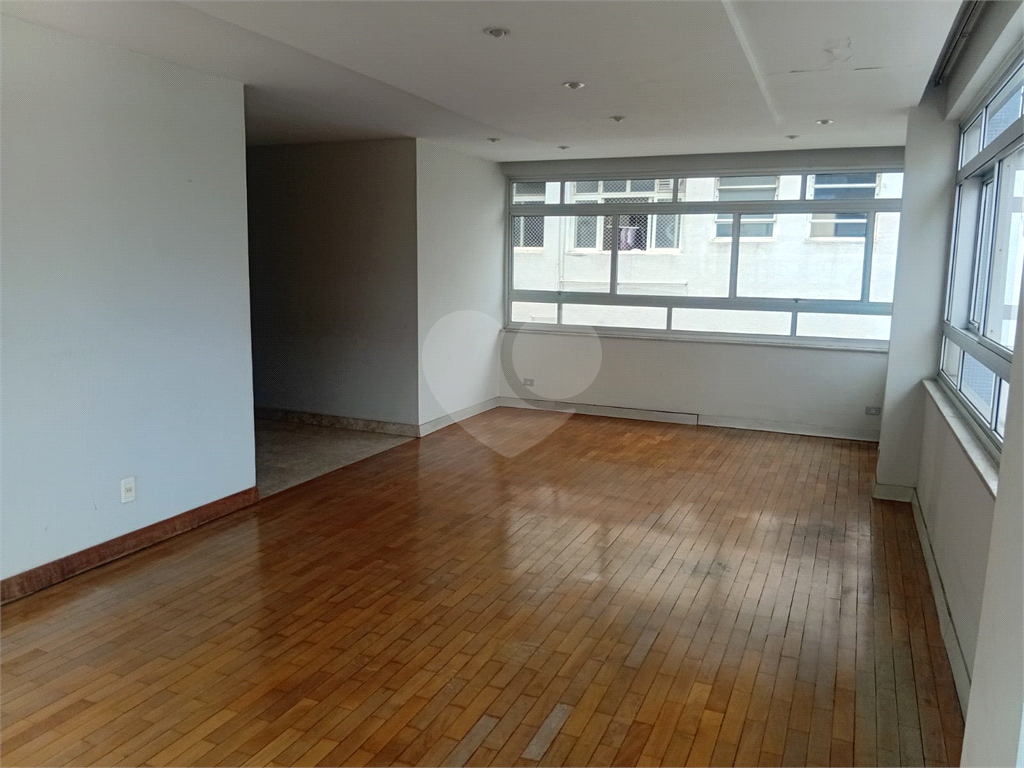 Aoartamento em Higienopolis um por andar | 4 quartos | 1 suite | 2 vagas | 