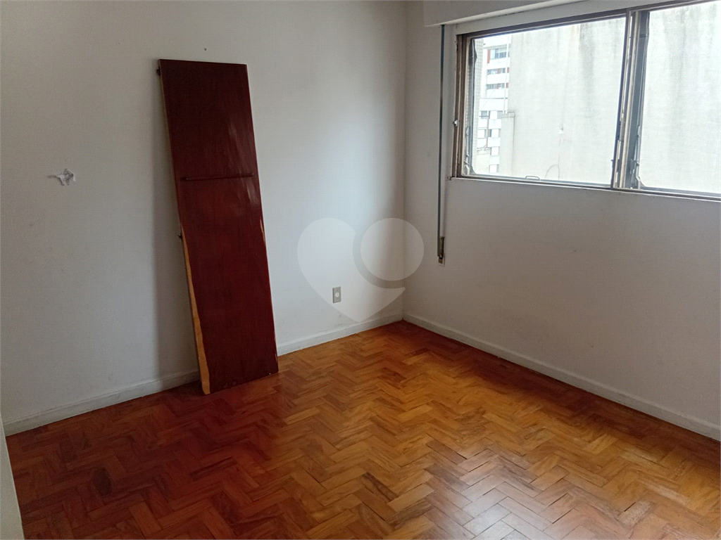 Aoartamento em Higienopolis um por andar | 4 quartos | 1 suite | 2 vagas | 