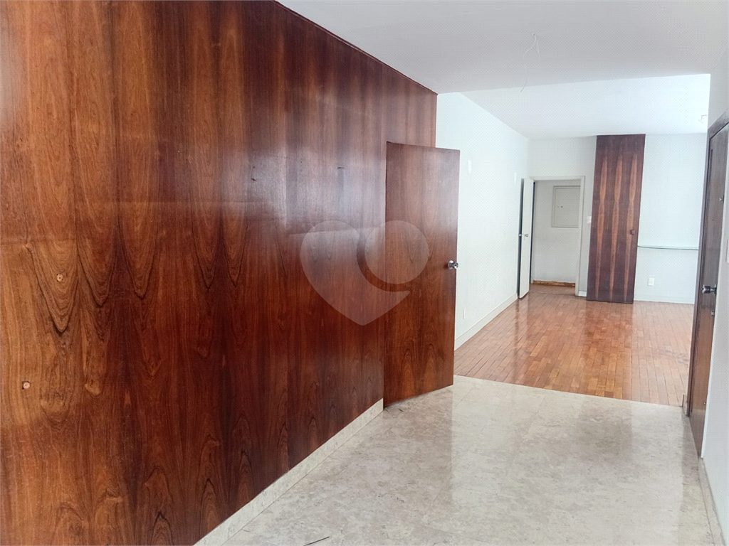 Aoartamento em Higienopolis um por andar | 4 quartos | 1 suite | 2 vagas | 