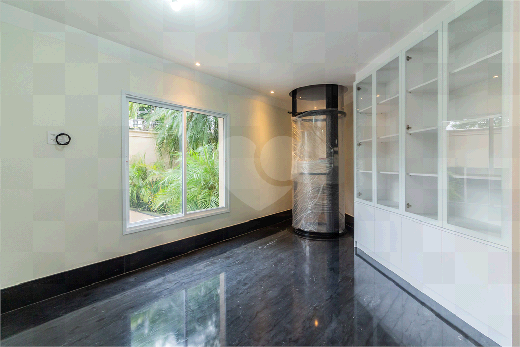 Casa à venda com 4 quartos em  ALTO DE PINHEIROS com 730 m²