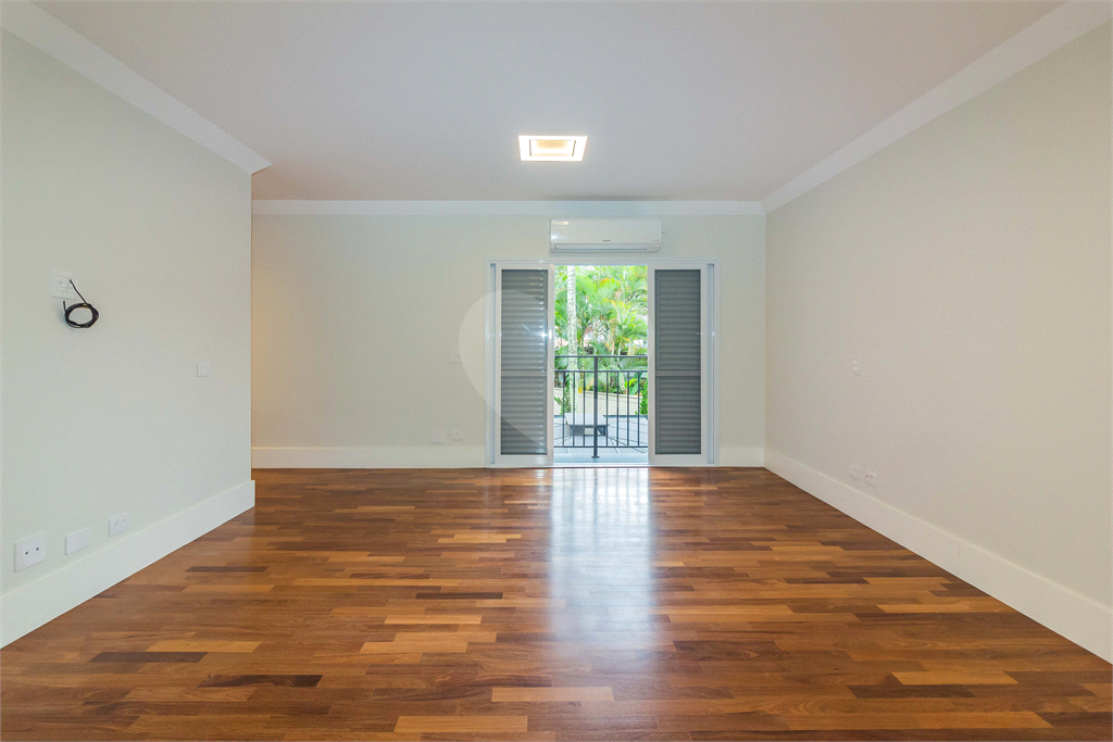 Casa à venda com 4 quartos em  ALTO DE PINHEIROS com 730 m²