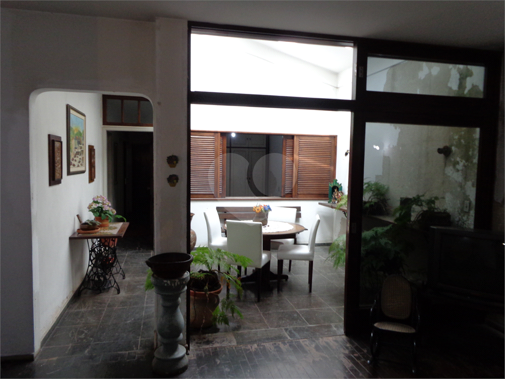 CASA TÉRREA em BROOKLIN