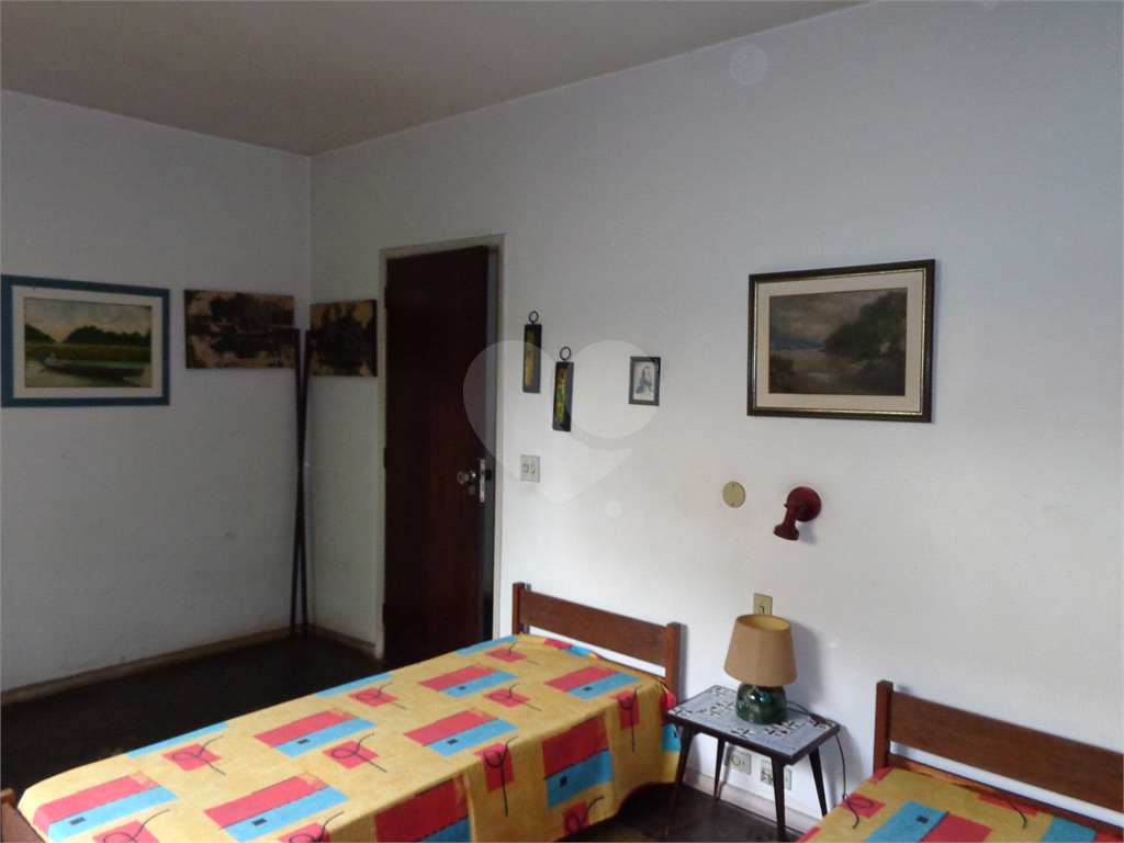 CASA TÉRREA em BROOKLIN