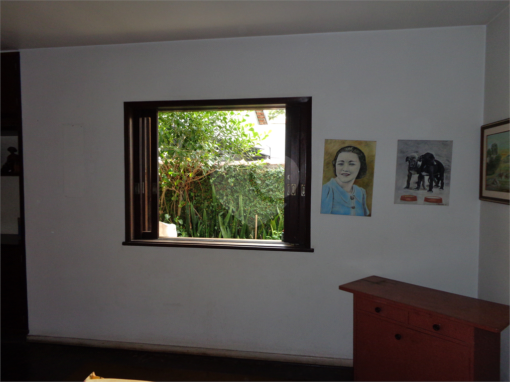 CASA TÉRREA em BROOKLIN