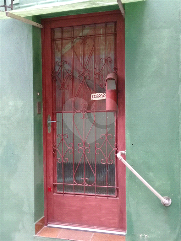 CASA TÉRREA em CASA VERDE