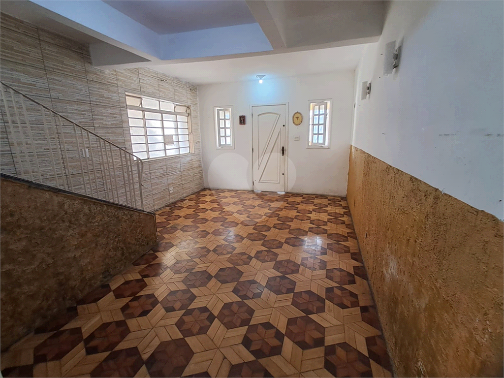 SOBRADO À VENDA | 350 m² | 3 DORMITÓRIOS | EDÍCULA |  2 VAGAS NA PARADA INGLESA!