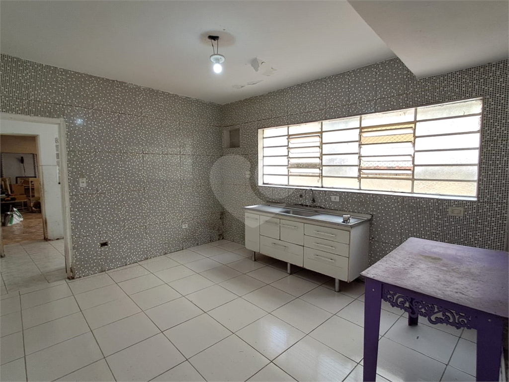 SOBRADO À VENDA | 350 m² | 3 DORMITÓRIOS | EDÍCULA |  2 VAGAS NA PARADA INGLESA!
