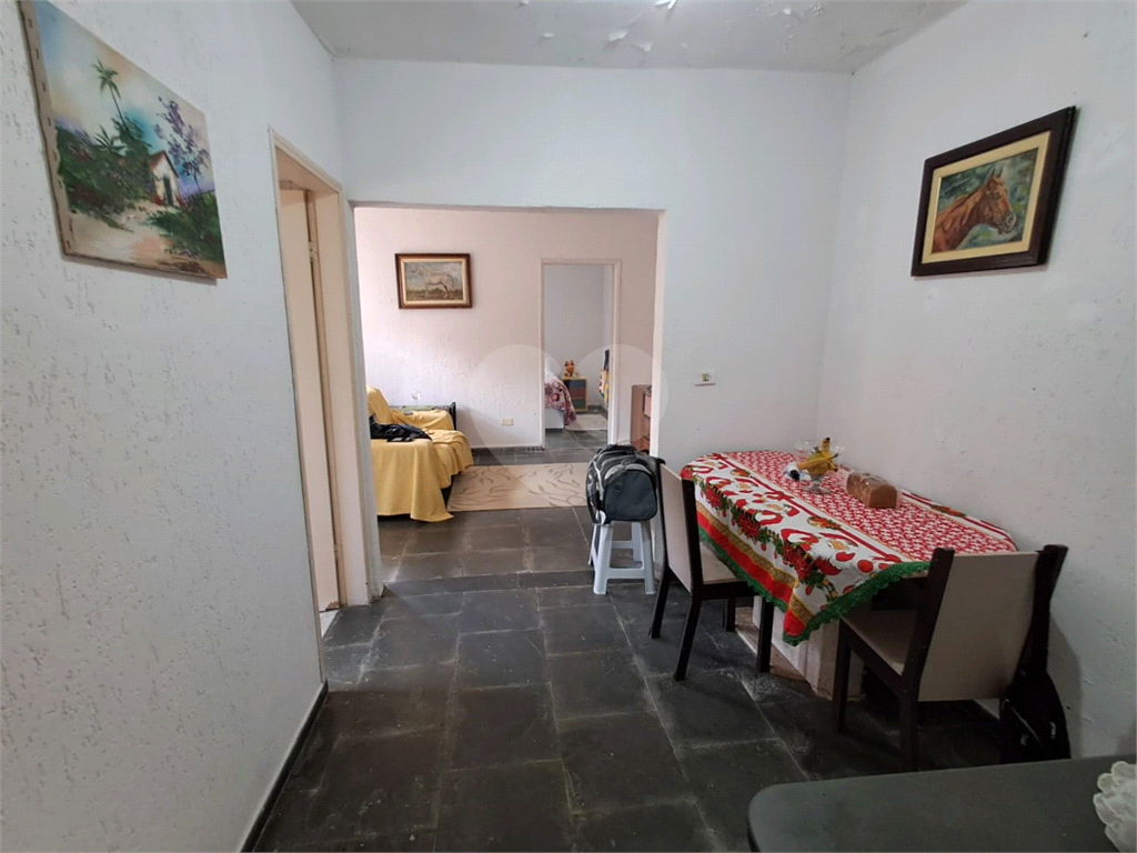 SOBRADO À VENDA | 350 m² | 3 DORMITÓRIOS | EDÍCULA |  2 VAGAS NA PARADA INGLESA!