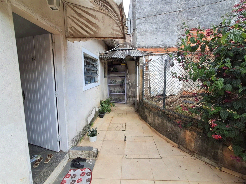 SOBRADO À VENDA | 350 m² | 3 DORMITÓRIOS | EDÍCULA |  2 VAGAS NA PARADA INGLESA!