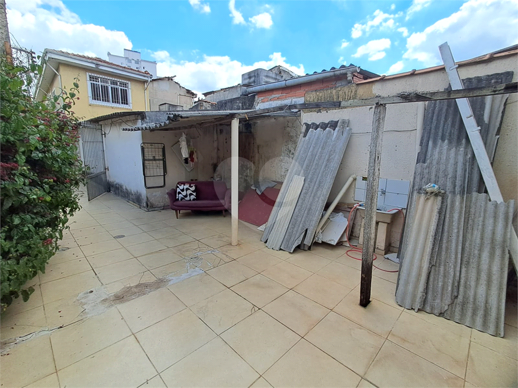 SOBRADO À VENDA | 350 m² | 3 DORMITÓRIOS | EDÍCULA |  2 VAGAS NA PARADA INGLESA!