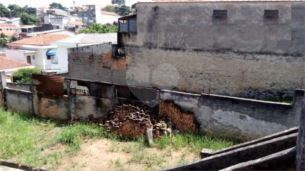 Terreno com 526m2, sendo 12,57m2 de frente - Casa Verde