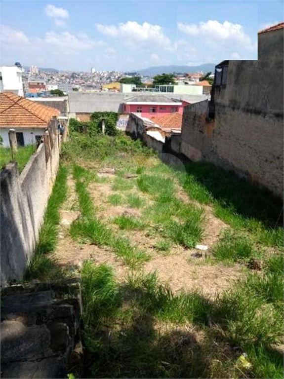 Casa Verde terreno com 526 m², sendo 12,57 m² de frente na Avenida Casa Verde em Local muito Bom