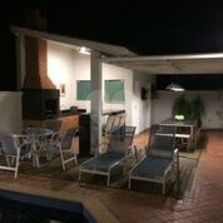 Casa à venda com 3 quartos, 340m² - Foto 23