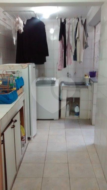 Sobrado à venda com 3 quartos, 185m² - Foto 2