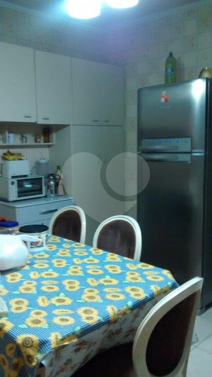 Sobrado à venda com 3 quartos, 185m² - Foto 4