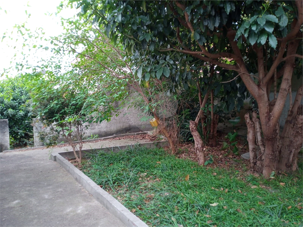 Casa com excelente terreno para venda na Vila Maria 