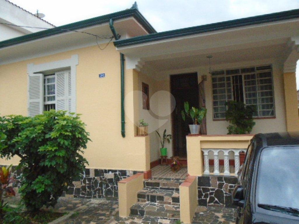 Casa com excelente terreno para venda na Vila Maria 