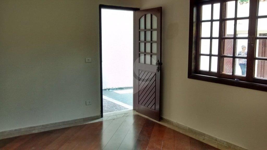 Sobrado à venda com 2 quartos, 170m² - Foto 4