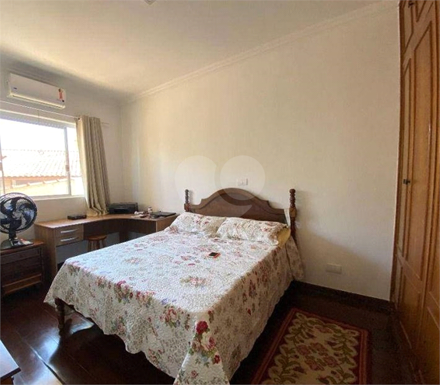 Casa à venda com 3 quartos, 319m² - Foto 20