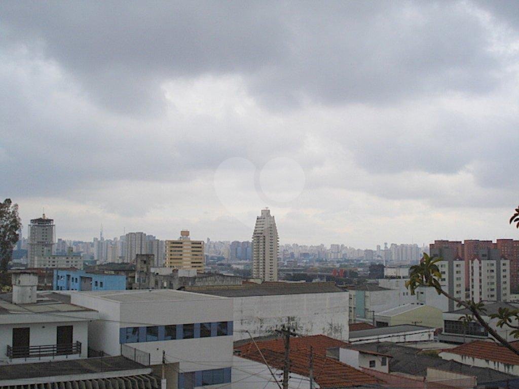 Galpão com 2.700m2 de área construída - Casa Verde