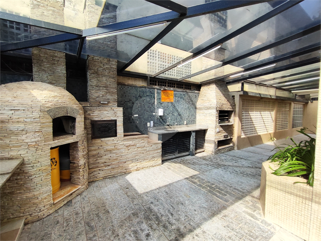 Apartamento na Vila Ester
