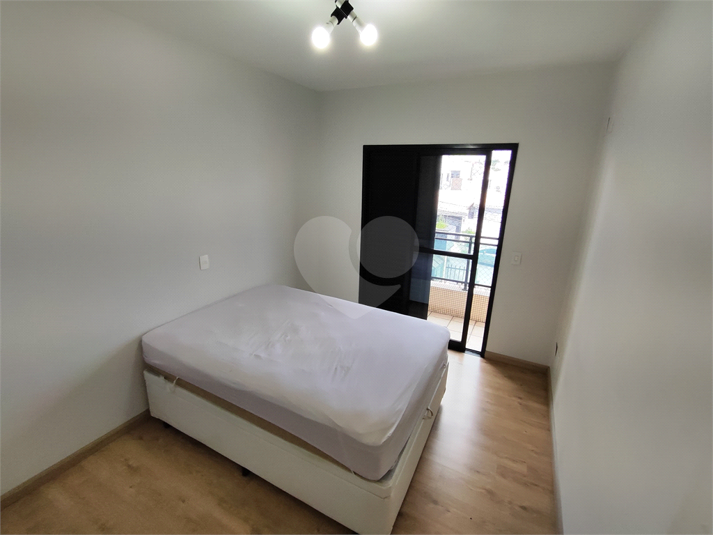 Apartamento na Vila Ester