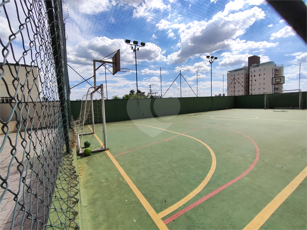 Apartamento na Vila Ester