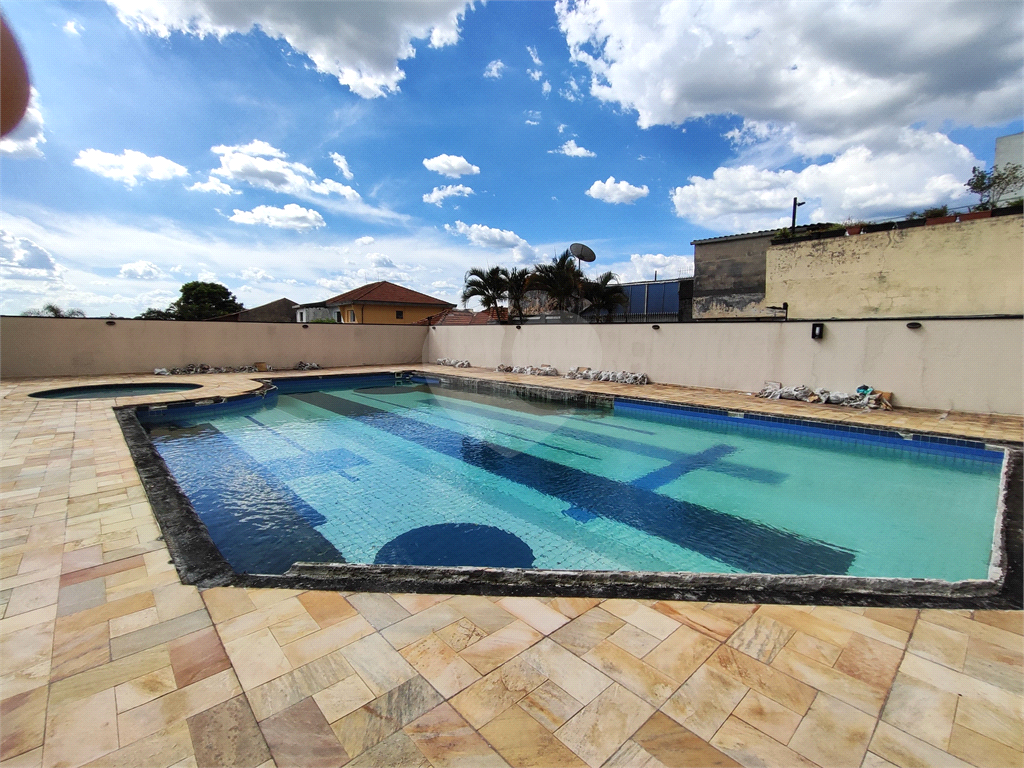 Apartamento na Vila Ester